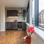 Rent 2 bedroom flat in manchester