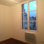 Rent 2 bedroom apartment of 30 m² in Cires-lès-Mello