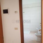 Rent 2 bedroom apartment of 42 m² in Varese