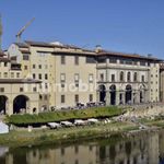 Rent 5 bedroom apartment of 133 m² in Firenze