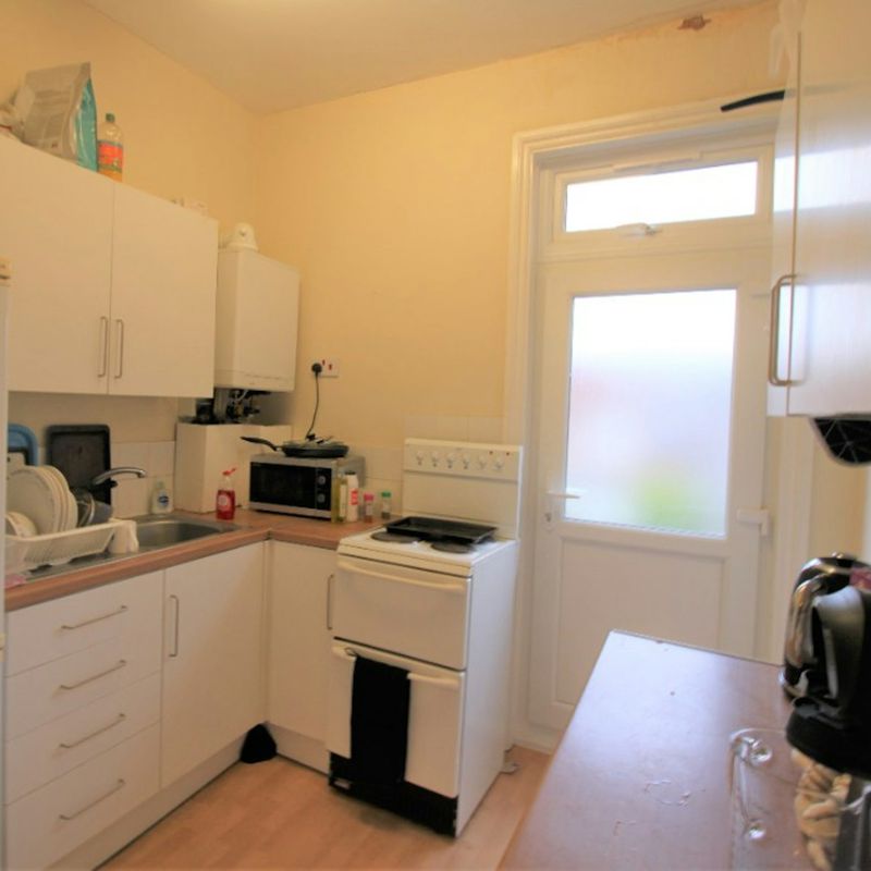 Maisonette to rent on Cottage Grove Southsea,  Portsmouth,  PO5, United kingdom Somers Town