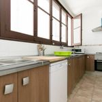 Rent 10 bedroom apartment in Granada