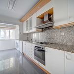 Alugar 2 quarto apartamento de 114 m² em Cascais