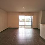 Appartement de 96 m² avec 5 chambre(s) en location à Vannes
