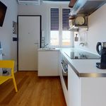 Rent 2 bedroom apartment of 2 m² in Milano