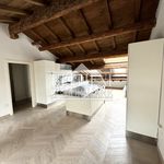 Affitto 2 camera appartamento di 130 m² in Vicenza