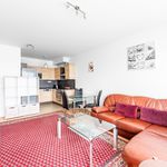 Pronajměte si 2 ložnic/e byt o rozloze 57 m² v Praha