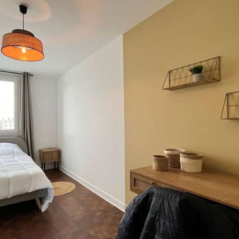 Location appartement 4 pièces 59 m² Grenoble (38100)