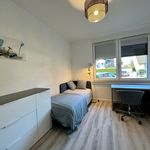 Rent 4 bedroom apartment of 130 m² in Dusseldorf