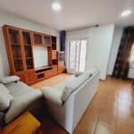 Rent 4 bedroom house of 216 m² in Navaluenga