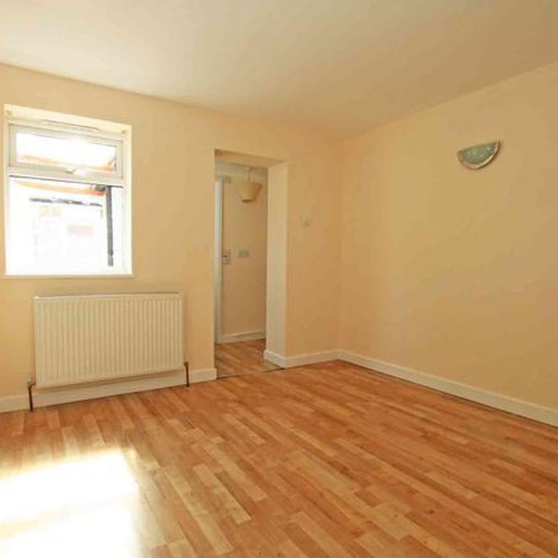 Flat to rent in Exning Road, Newmarket CB8