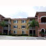 Rent 1 bedroom apartment of 843 m² in West Palm Beach