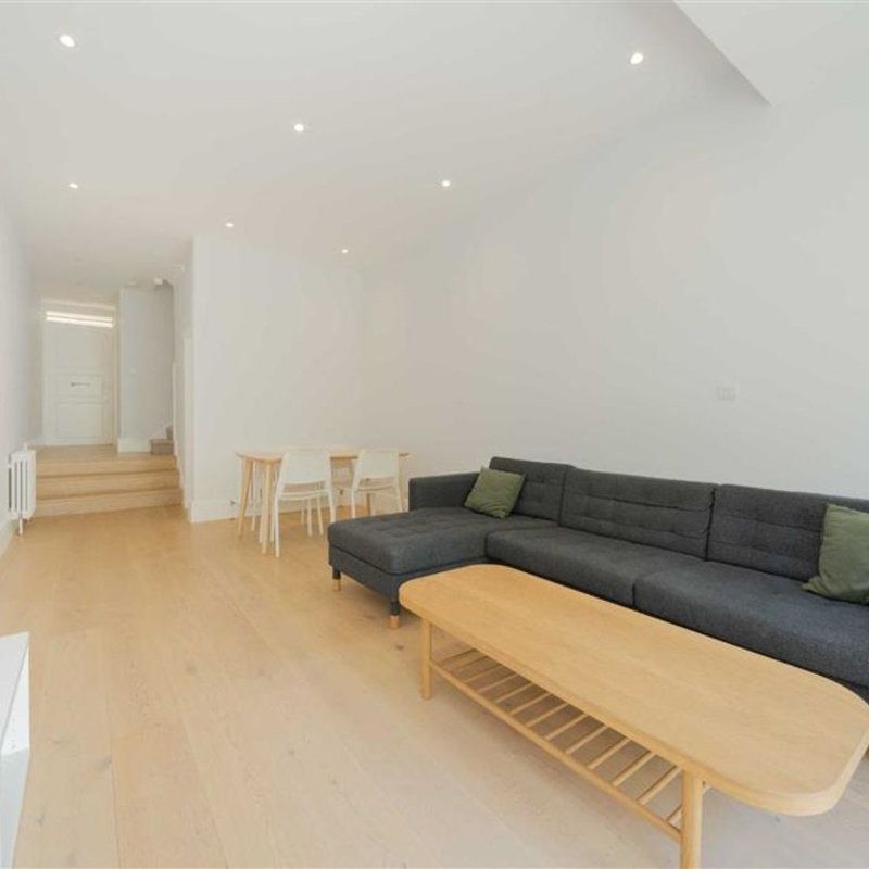 house for rent in Porchester Square Mews Hyde Park, W2 Bayswater