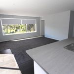 Rent 4 bedroom apartment in Hobart