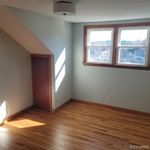 Rent 2 bedroom apartment of 750 m² in Watertown