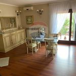 Rent 3 bedroom house of 360 m² in Sant'Angelo Romano