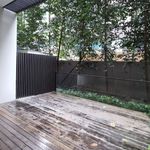 Rent 1 bedroom apartment of 84 m² in Singapore