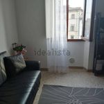 Rent 4 bedroom house of 80 m² in Prato