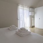 Rent 3 bedroom apartment in Milan