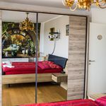 Miete 3 Schlafzimmer wohnung von 107 m² in Halle (Saale)