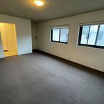 Rent 3 bedroom apartment in Coogee