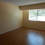 Rent 2 bedroom apartment of 1372 m² in Newington