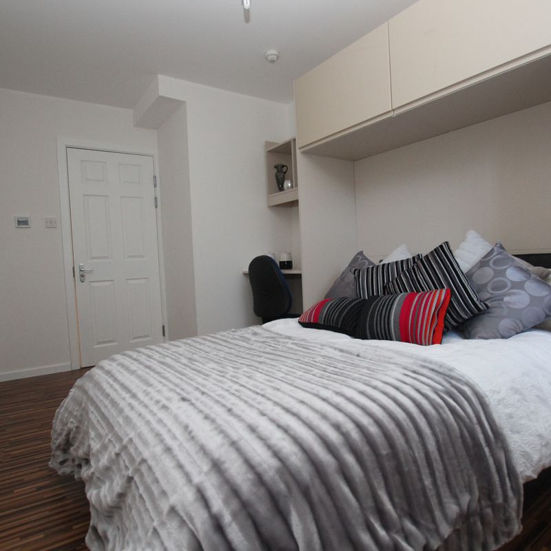 Room in a 2 Bedroom Apartment, 53 Ruskin Ave, Manchester M14 4DG Infirmary