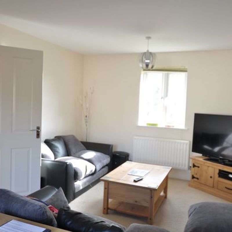 Flat to rent in Jack Russell Close, Stroud, Gloucestershire GL5 Uplands