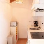 Rent a room of 100 m² in Pelayos de la Presa
