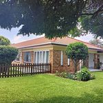 Rent 3 bedroom house of 2470 m² in Emfuleni Local Municipality