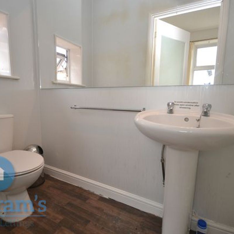 Flat to rent in Flat 4, The Old Schoolhouse, Nottingham NG7