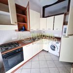 Rent 3 bedroom apartment of 60 m² in Andria