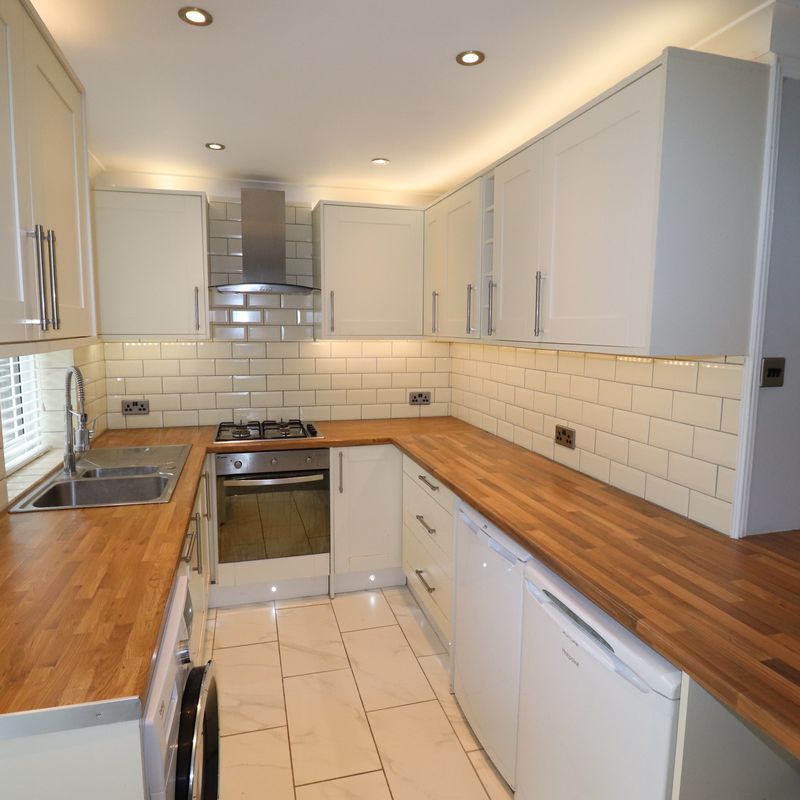 house, for rent at 2 High Street Brentwood Essex CM14 4AB, United Kingdom