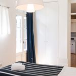 Rent 2 bedroom apartment of 60 m² in Porto