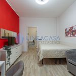 Rent 1 bedroom apartment of 38 m² in Milano