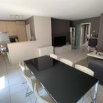 Rent 2 bedroom apartment in Sint-Jans-Molenbeek