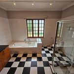 Rent 3 bedroom house of 912 m² in Port Elizabeth