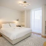 Rent 4 bedroom apartment of 205 m² in Porto