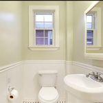 Rent 2 bedroom apartment of 120 m² in Bronx