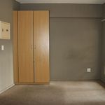 Rent 1 bedroom apartment of 6056 m² in Johannesburg