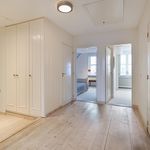 Rent 3 bedroom house of 326 m² in Hazerswoude-Dorp