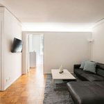 Rent 2 bedroom apartment of 79 m² in New York