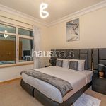 Rent 3 bedroom apartment of 205 m² in Dubai