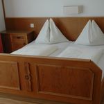 Rent 1 bedroom apartment in Niedernsill