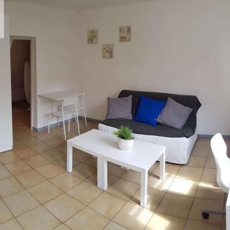 Location appartement 1 pièce 21 m² Beauvais (60000)