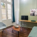 Rent 1 bedroom apartment of 31 m² in Bordeaux