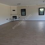 Rent 5 bedroom house of 250 m² in İzmir