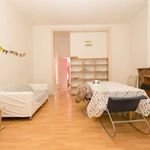 Ample room in 3-bedroom apartment in Ixelles, Brussels