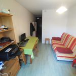 Rent 1 bedroom apartment of 20 m² in Pessac