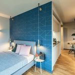Rent 1 bedroom apartment of 32 m² in Frankfurt am Main